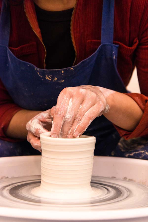cecile rouin photographe professionnel reportage ceramiste artisane bordeaux france